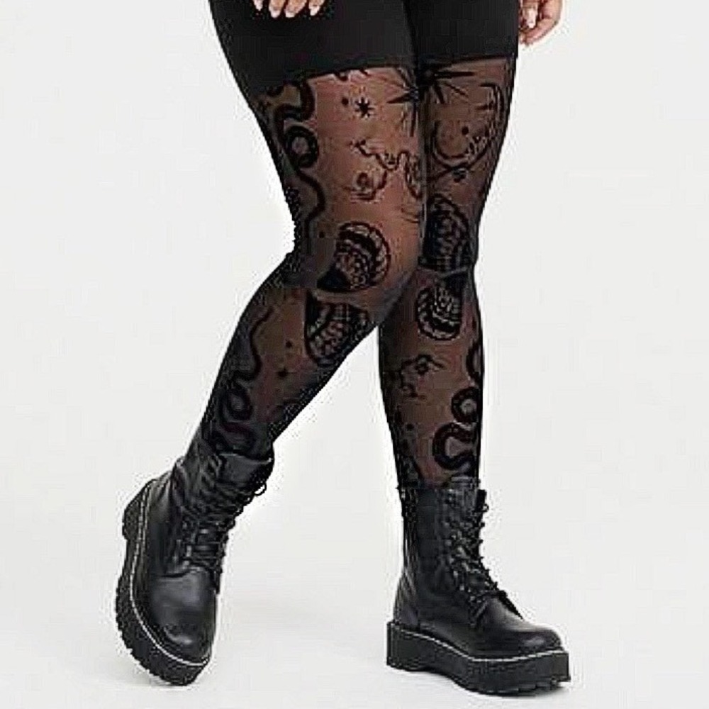 TORRID "Serpent Celestial" Black Flocked Leggings w/Attached Shorts NWT Size 1X - Picture 9 of 12